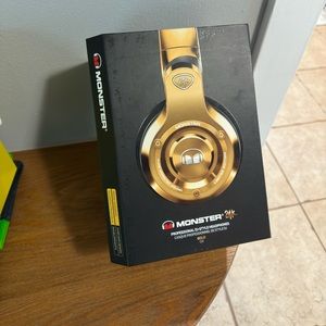 Monster 24K Gold Professional DJ-Style Headphones Pure Monster Sound In 24K